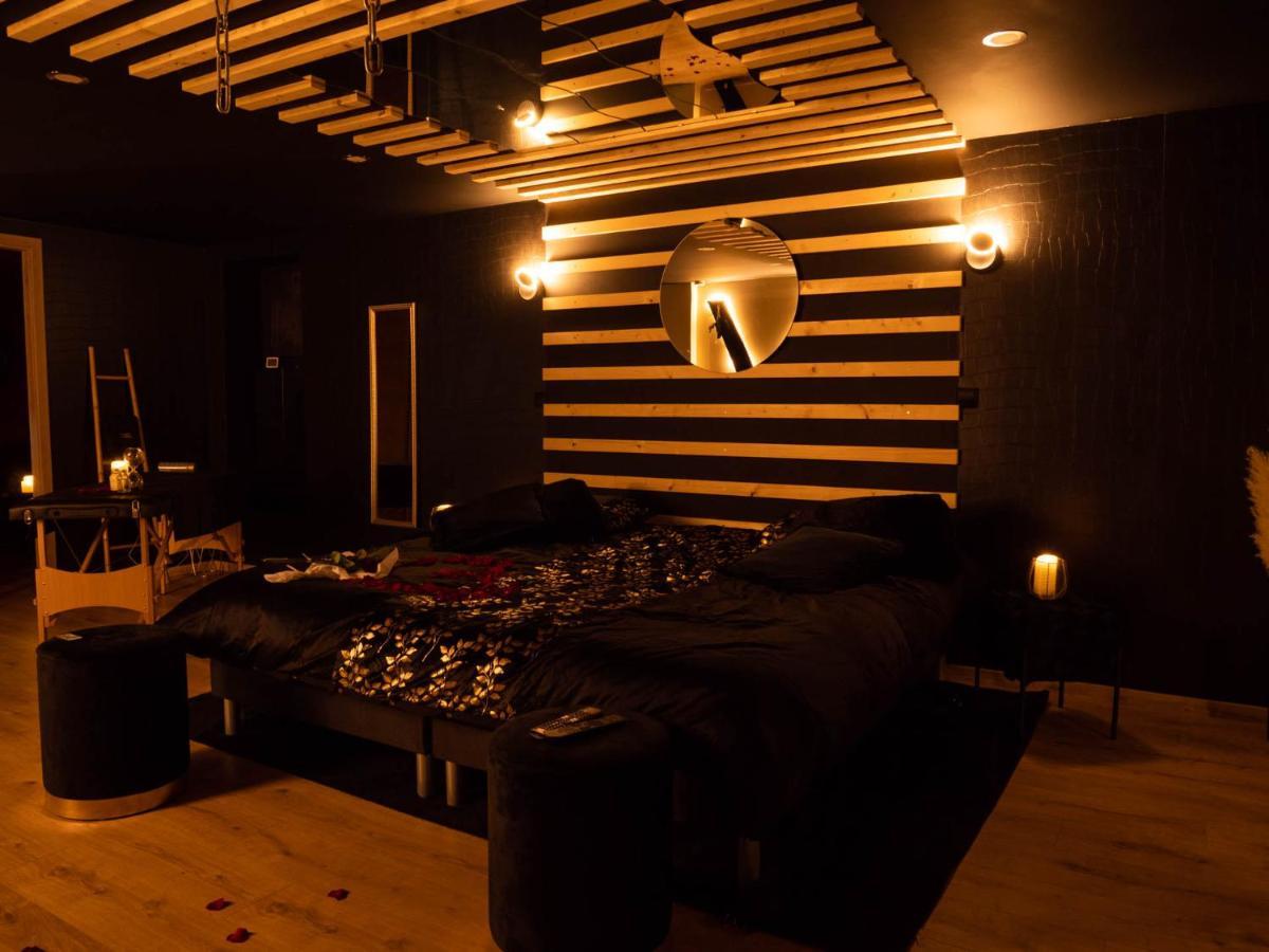 Douceur Du Charme - Love-Room A Charmes Entre Epinal Et Nancy エクステリア 写真